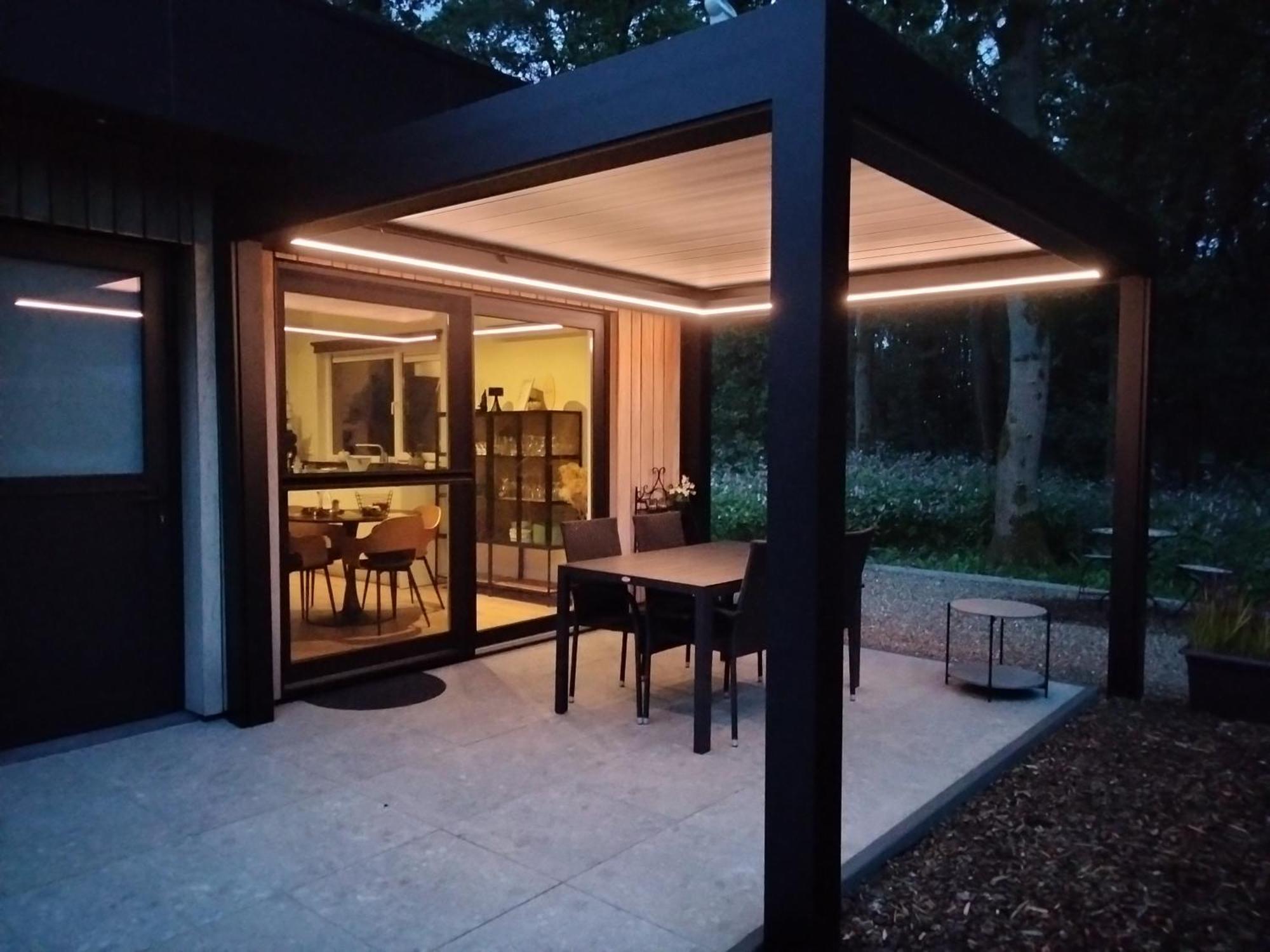 Theressa - Free Wifi En Netflix Zutendaal Exterior foto